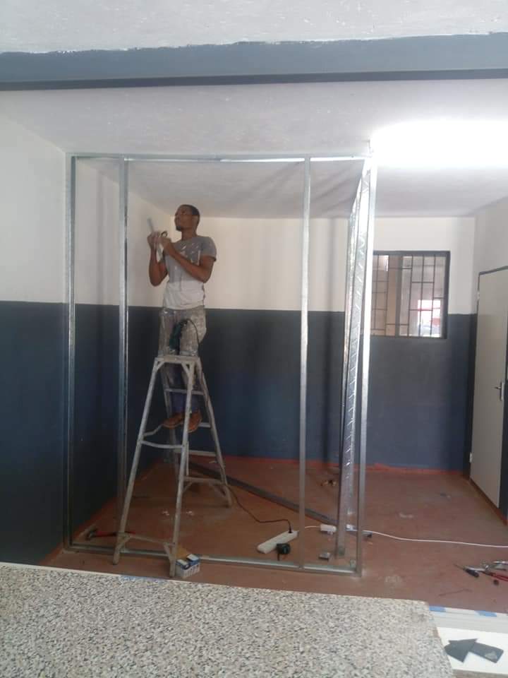 Drywall partition installation